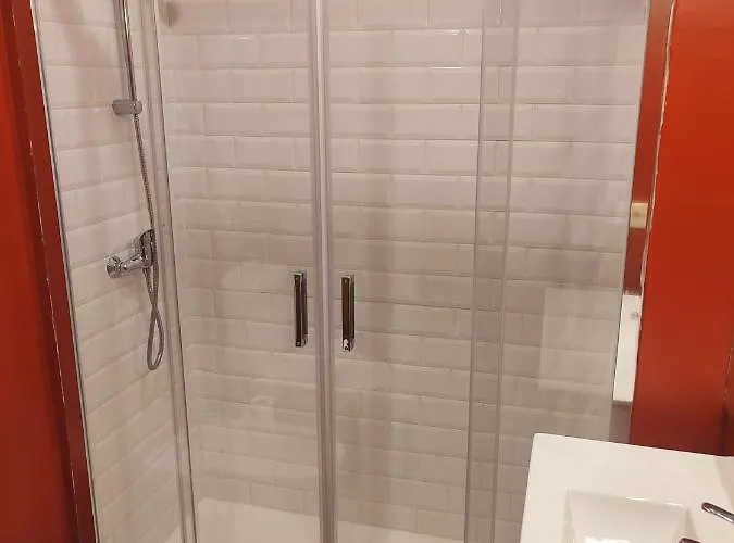 Charming Ribeira 328 Feet Douro River Unesco