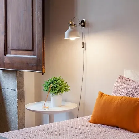 Charming Ribeira 328 Feet Douro River Unesco Porto