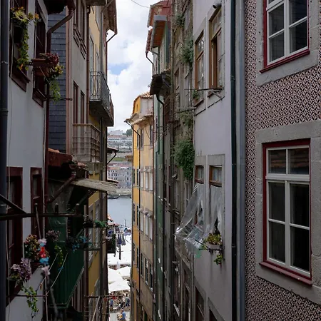 Charming Ribeira 328 Feet Douro River Unesco